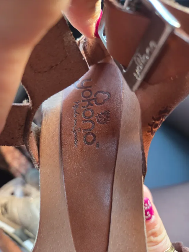 Sandalias  cuero marrón NUEVAS