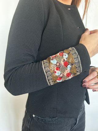 Giacca corta Dixie nera con ricami