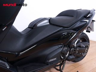 YAMAHA T-MAX 560 TECH MAX
