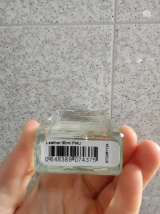 Profumo The Library of Fragrance Leather