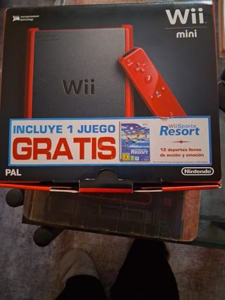 Nintendo Wii Mini Roja + Wii Sports Resort