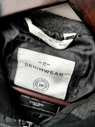 Cazadora acolchada negra