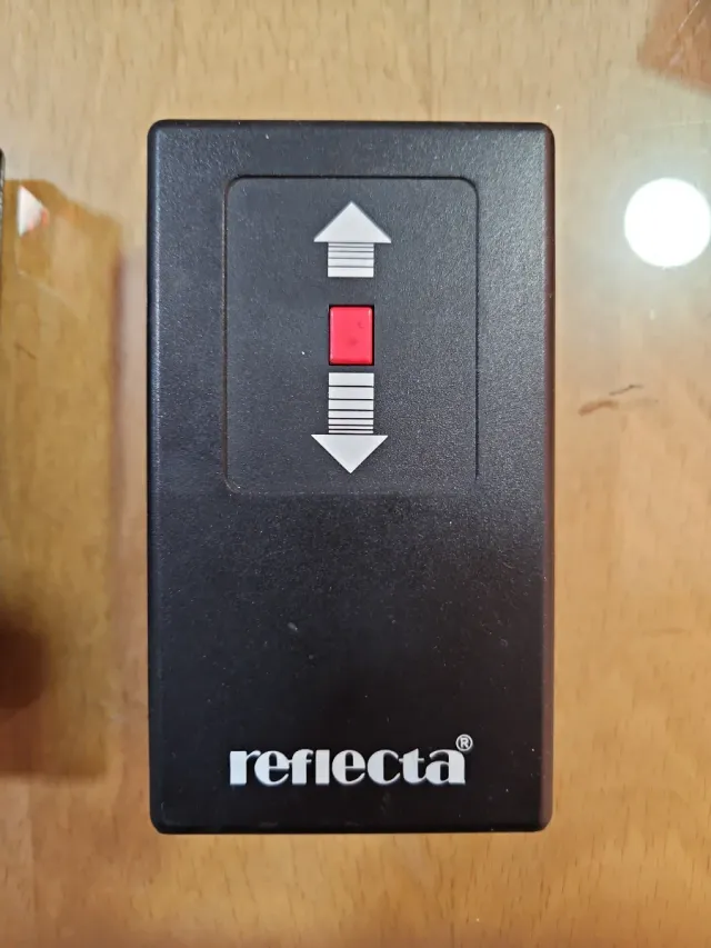 Mando a distancia IR para proyectores Reflecta