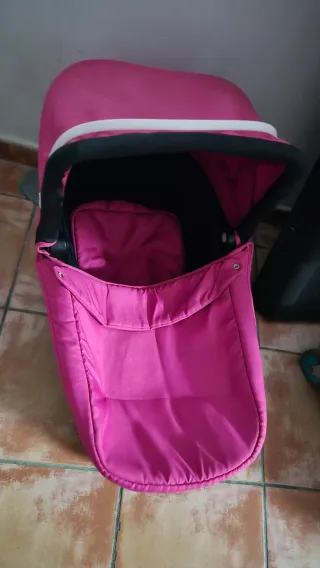 Capazo+ Maxicoxi y saco todo marca TUC TUC