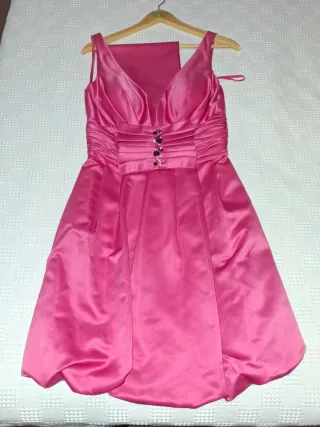 Vestido de fiesta rosa