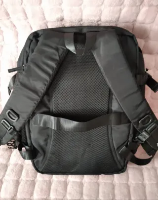 Mochila de viaje cabina avión negra