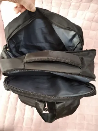 Mochila de viaje cabina avión negra