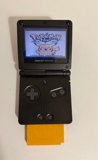 Pokemon Giallo Nintendo Game Boy