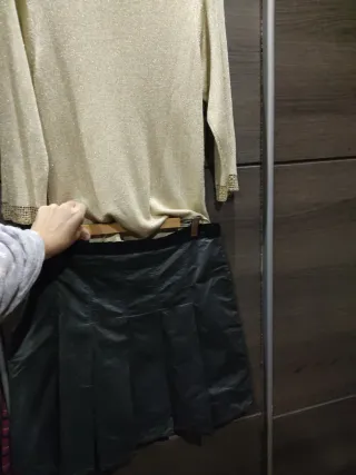 Conjunto de vestir suéter y falda tablas talla 42