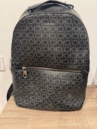 Mochila Calvin Klein Negra y Gris Original