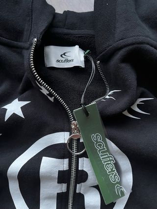 Sudadera Scuffers Negra