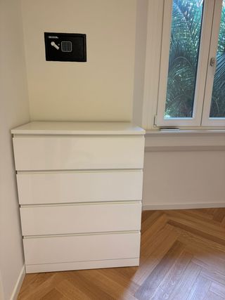 Cassettiera 4 cassetti capiente