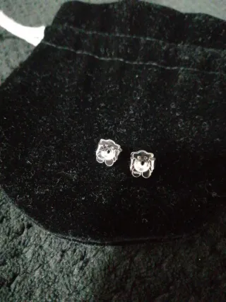 Pendientes de acero perla y ositos dorados. Nuevos