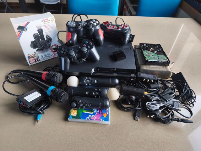 PlayStation 3 Slim Negra