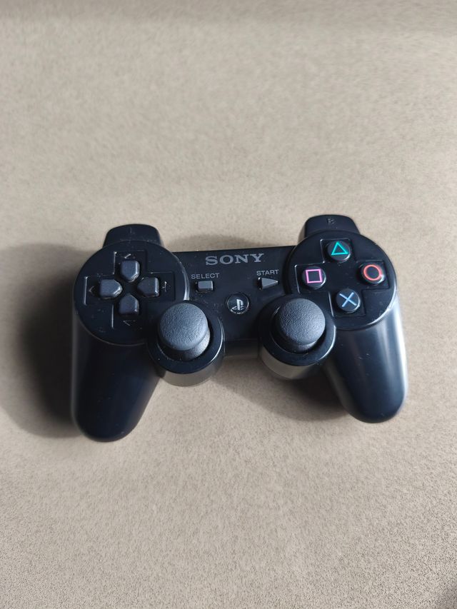 PlayStation 3 Slim Negra