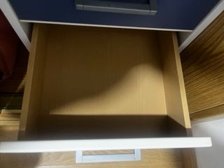 Cama 90 con cabecero, colchón y mesilla con 2 cajo