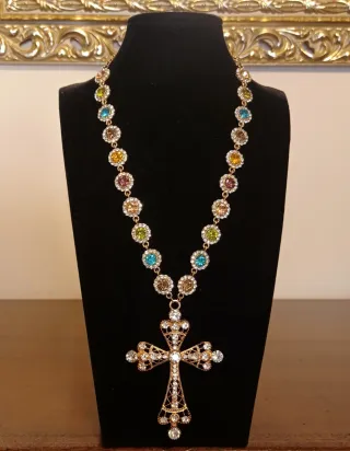 Parure con croce gioiello