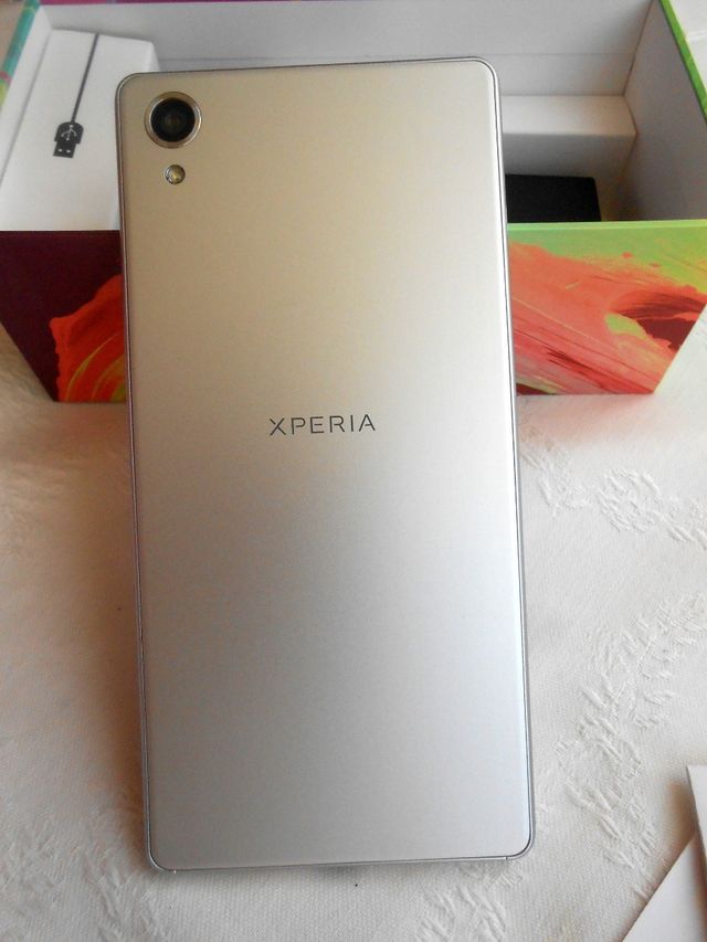 Sony Xperia X