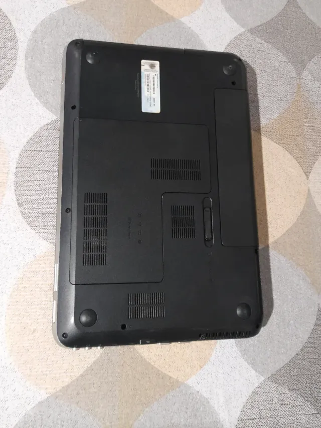 Portatile HP i7 + Valigetta e Mouse HP Nuovi