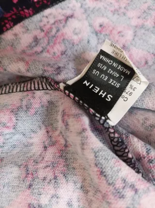 Blusa floral manga larga