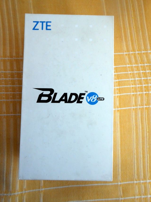 Zte V8 lite