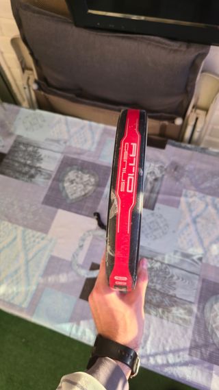 Pala Nox AT10 Genius 18K Agustín Tapia 2023