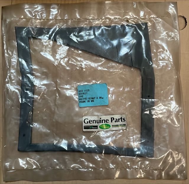 AEU1525 Junta Faro Trasero Land Rover