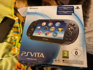 PS Vita Sony Negra + PlayStation 1