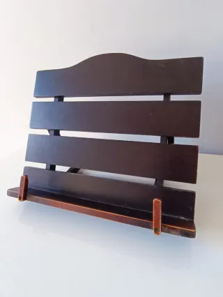 Atril pieghevole in legno per libri