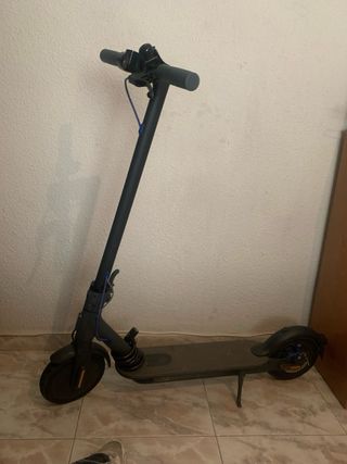 Patinete Eléctrico Negro