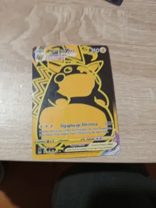 Carta Pokémon Pikachu VMAX 310 HP