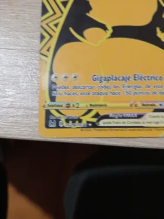Carta Pokémon Pikachu VMAX 310 HP