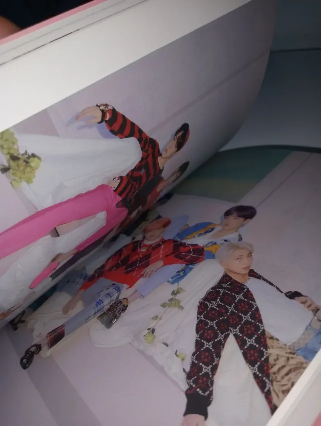 BTS Map of the Soul: Persona Ver. 04