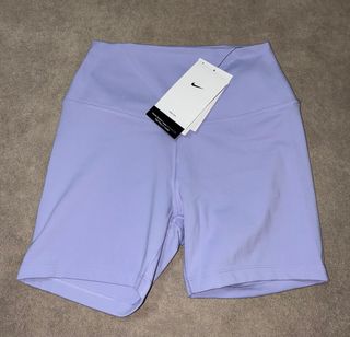 Shorts lilas 5” de Nike talla S