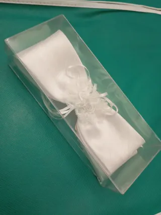 Prendido Lazo Blanco (Mod. R3)