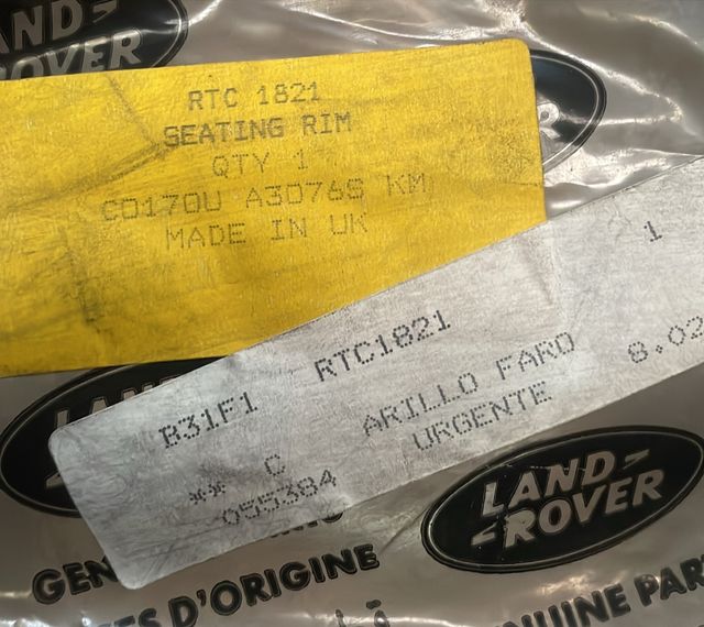 RTC1821 Borde Asiento Faro LAND ROVER