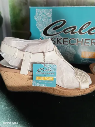 Sandalias cuña Skechers mujer nuevas