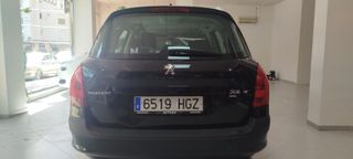 661392538 Peugeot 308 2011