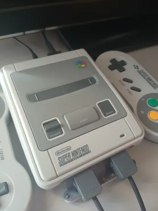 Nintendo Super SNES Classic Mini + 20 Juegos