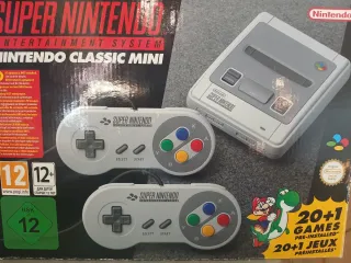 Nintendo Super SNES Classic Mini + 20 Juegos