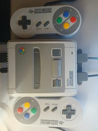 Nintendo Super SNES Classic Mini + 20 Juegos