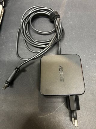 Asus Vivabook S S510U, i7 / 8Gb / 15’’