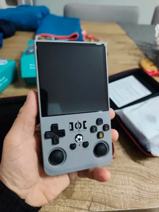 Console R36 max retro gaming 64 GB