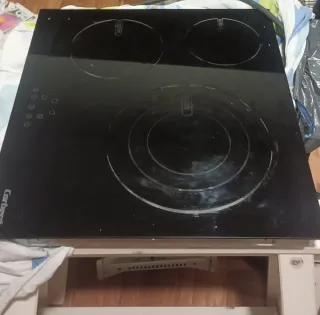 Horno, Vitrocerámica y Campana Extractora