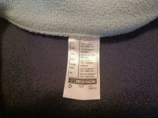 Forro polar nuevo azul marino, de DECATHLON