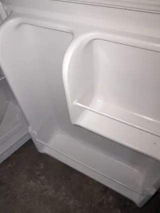 Mini frigorifero OK 80L - Ideale per ufficio/camera