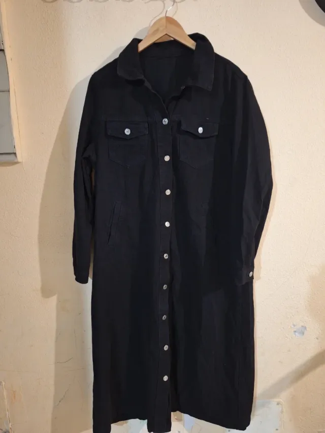 Chaqueta larga vaquera negra