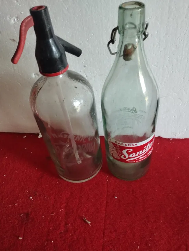 Bottiglie di Soda e Sifone