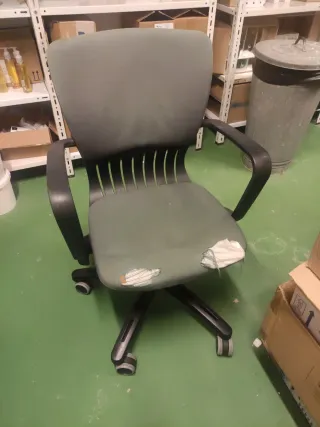 Silla de oficina IKEA gris