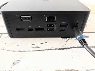 DELL Dock Station K16A / TB16 + cargador Perfecto